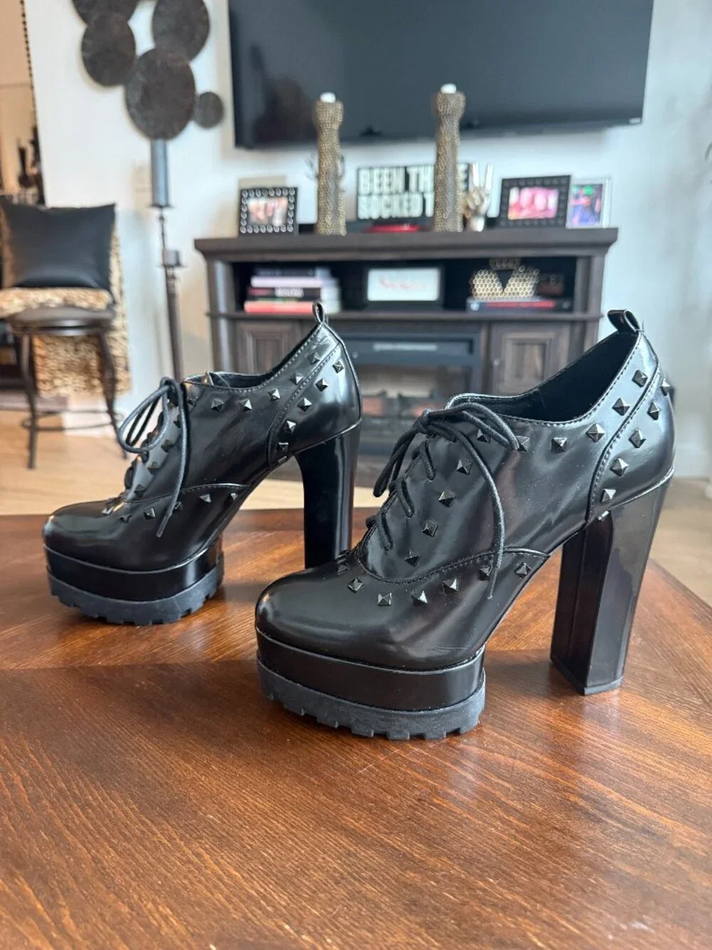 JESSICA SIMPSON | Imina Black Leather Studded Platform Oxford Booties 9M | RARE
